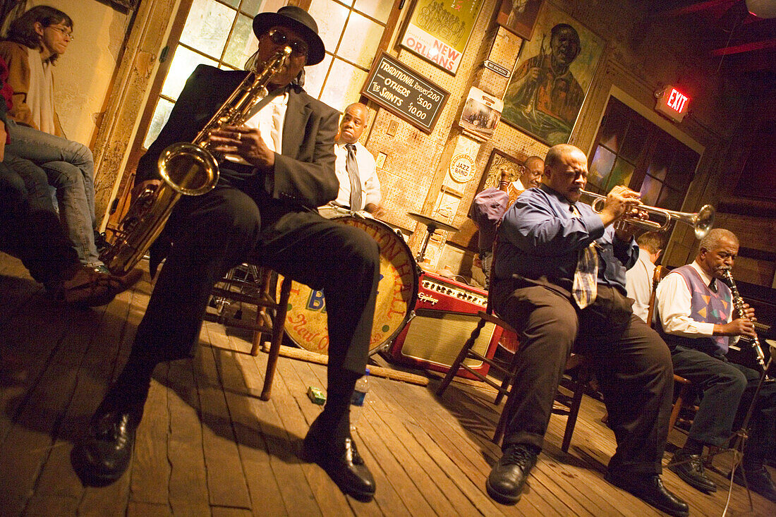 Musicians playing in Preservation Hall Jazz Club, French Quarter, New Orleans, Louisiana, USA