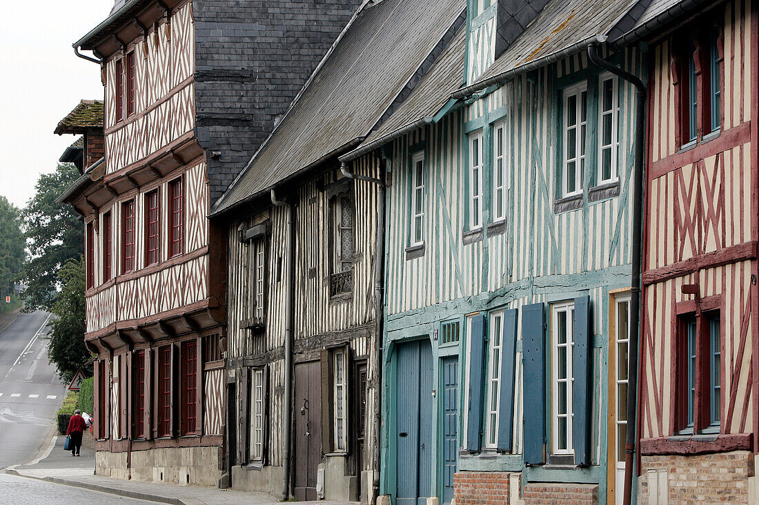 Timbered Houses In The Historically Listed Neighbourhood Of Vaucelles, Pont-L'Eveque, Calvados (14), Normandy, France