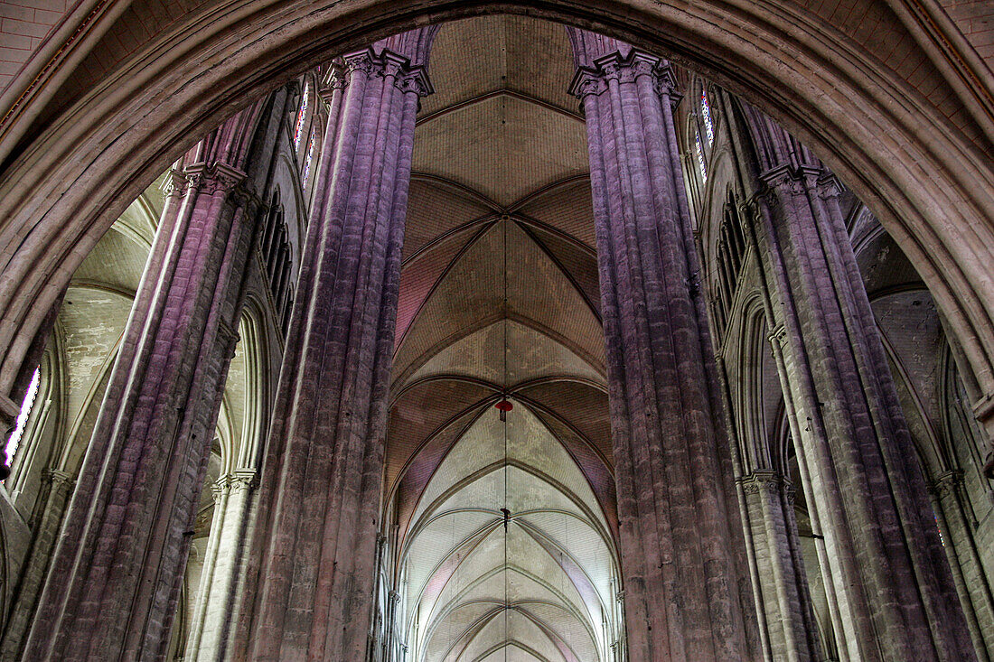 Vault Over The Choir And The Apse'S Ambulatory, Bourges Cathedral, Cher (18), France