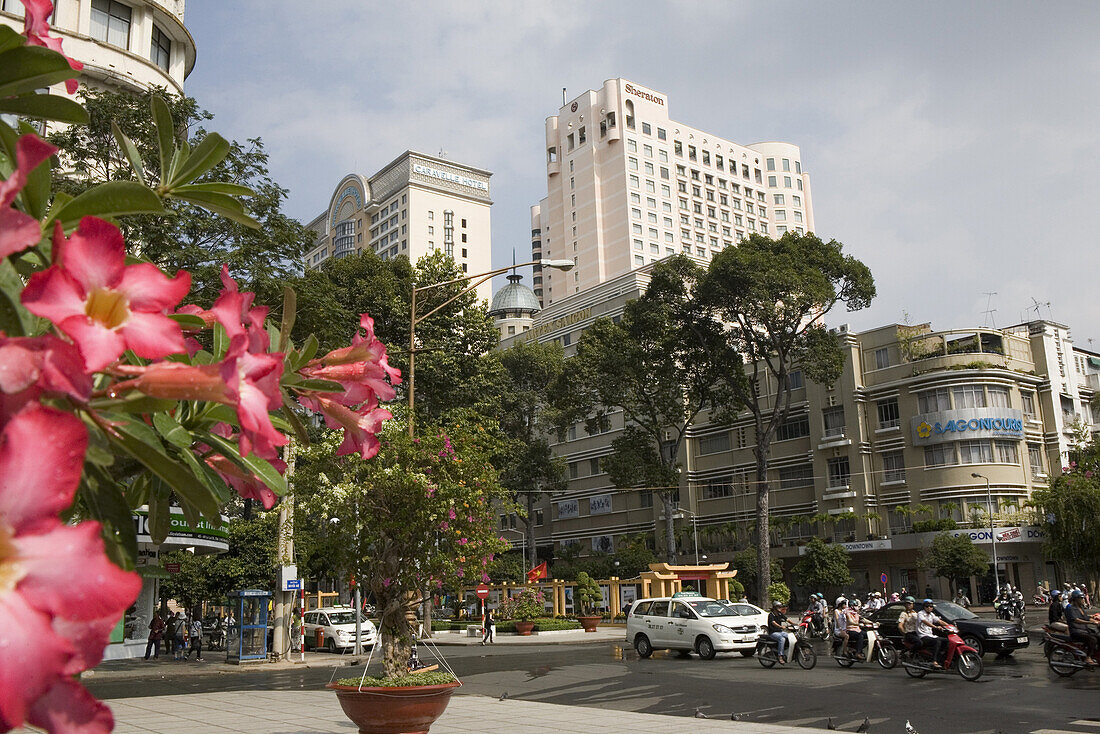 Sheraton und Caravelle Hotel in der Innenstadt von Saigon, Hoh Chi Minh City, Vietnam, Asien