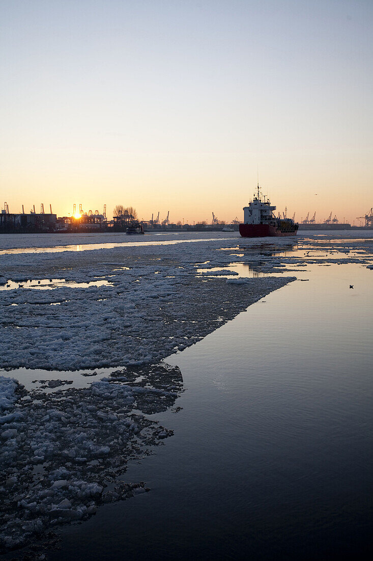 Frozen river Elbe in sunset, Hamburg, Germany