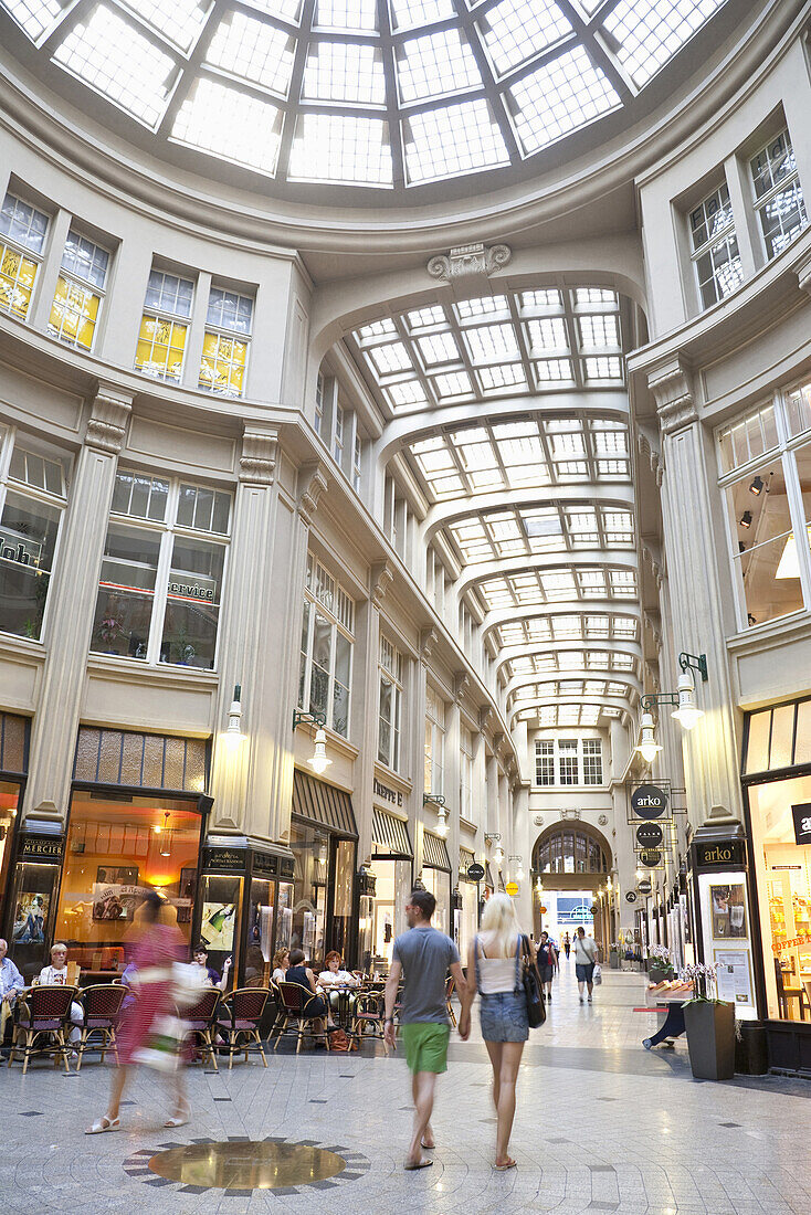 Im Einkaufszentrum Mädlerpassage, Leipzig, Sachsen, Deutschland