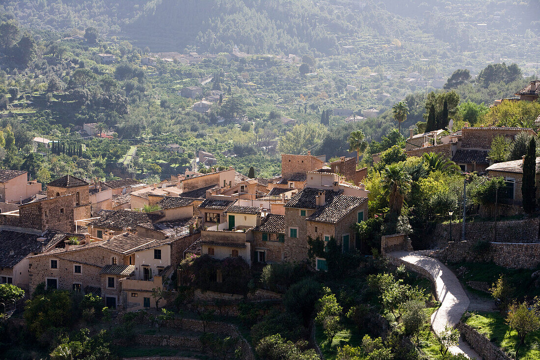 Idyllisches Dorf Fornalutx, Mallorca, Balearen, Spanien, Europa