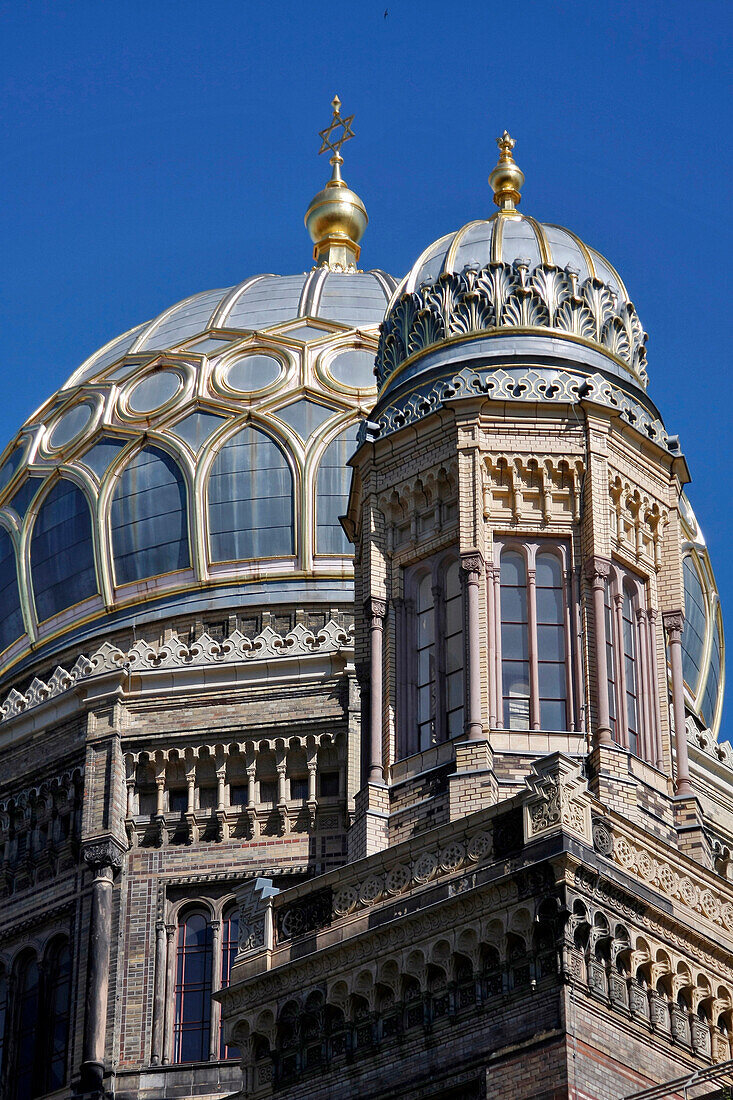 Neue Synagoge Built By Edouard Knoblauch, Desecrated By The Nazis, Destroyed During The War Nd Restored In 1995, This Synagogue In A Moorish Style Topped By A Golden Dome Had Become A Museum And Resource Center Devoted To The History Of The Jews Of The Ne