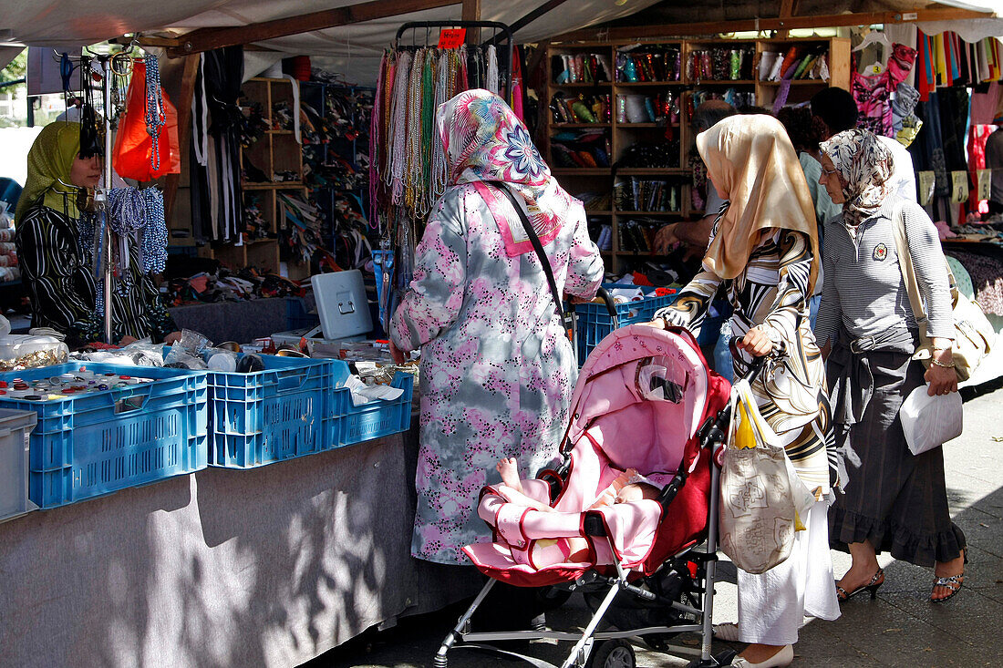 Turkenmarkt, Turkish Market, Veiled Women, Fabric Seller, Berlin, Germany