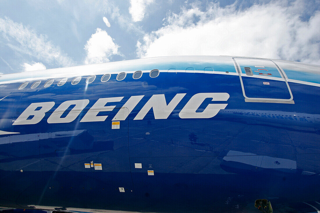 Face To Face With An Airbus At The 26Th International Aeronautics Fair In Le Bourget (June 2005). Reflection Of An Airbus A340 On The Cabin Of A Boeing 777, Seine-Saint-Denis (93)