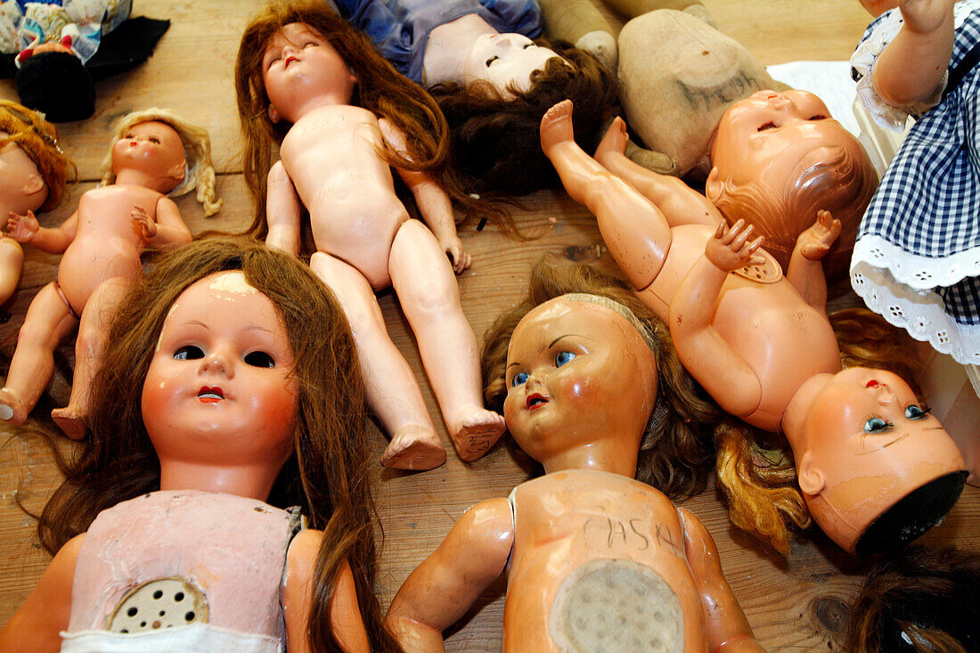 Boutique Workshop, Reparation Of Dolls, Hospital Das Bonecas, Praca De Figueira, Figueira Square, Portugal, Europe