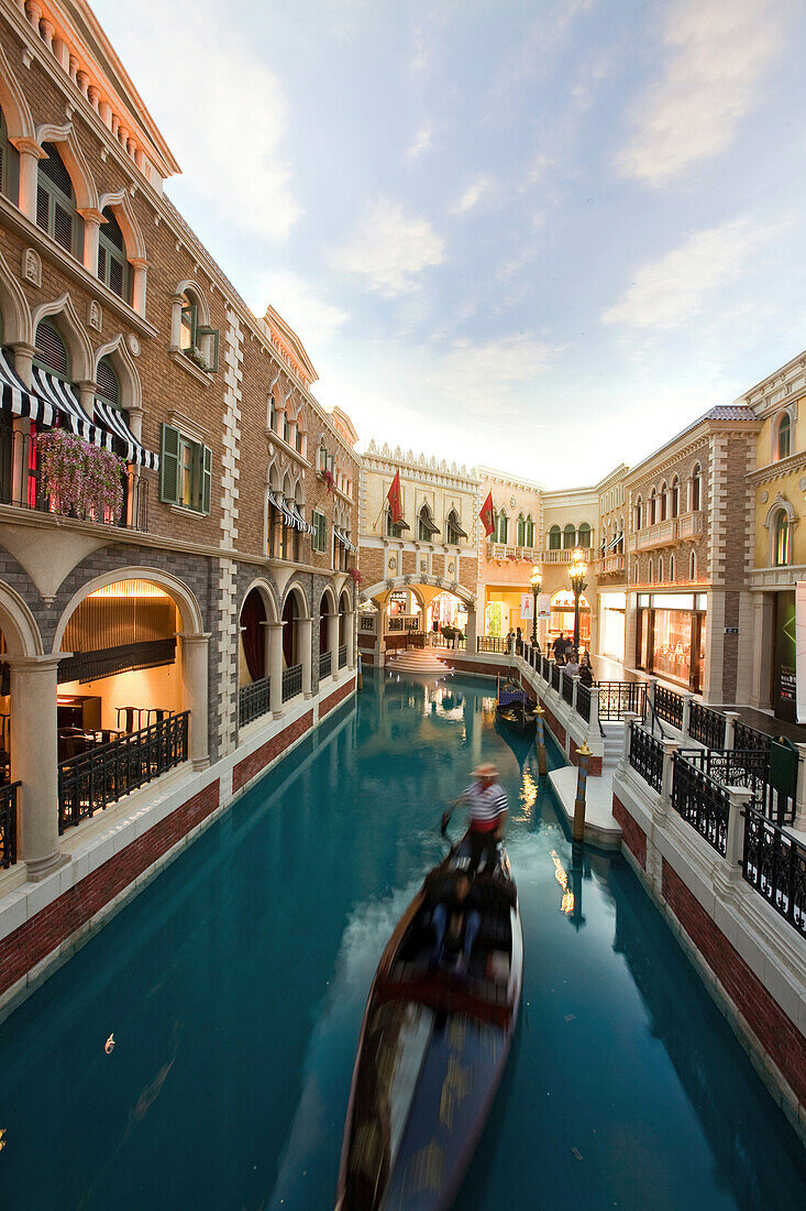 Canal with gondola at Venetian Casino Resort, Macao, Taipa, China, Asia