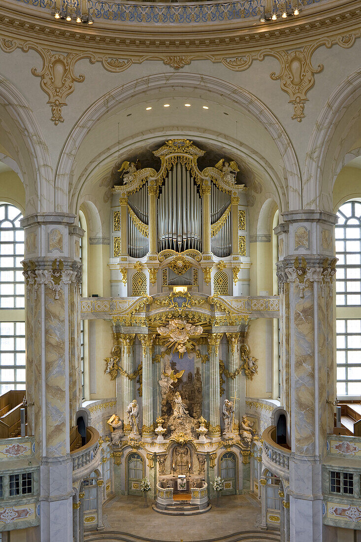 Interior view of the Dresdner Frauenkirche, Church of Our Lady, Dresden, Saxony, Germany, Europe