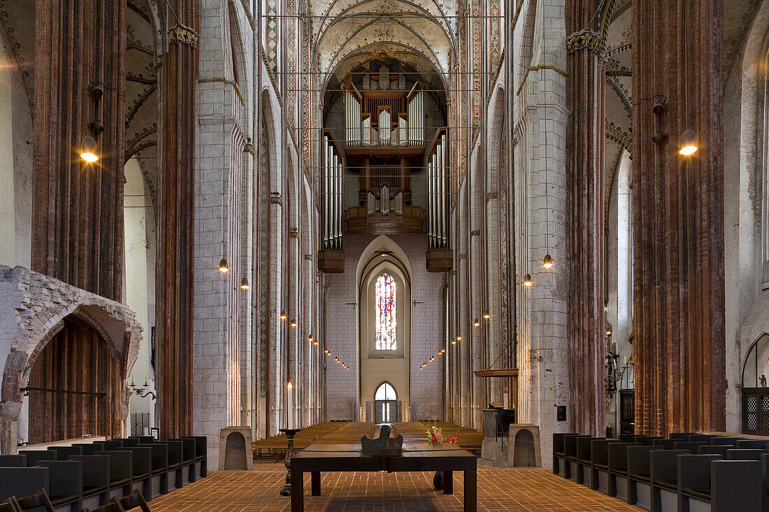 Hauptschiff der Lübecker Marienkirche, St. Marien zu Lübeck, Hansestadt Lübeck, Schleswig-Holstein, Deutschland, Europa, UNESCO-Weltkulturerbe