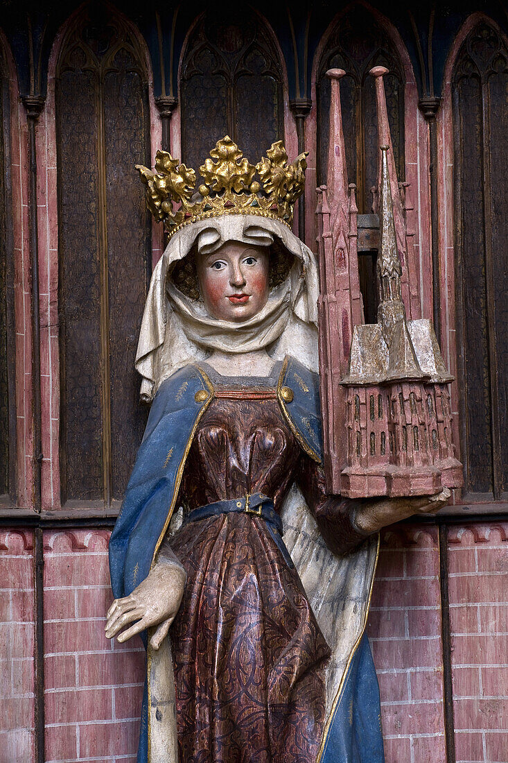 Elisabethfigur innerhalb der Elisabethkirche in Marburg, Hessen, Deutschland, Europa