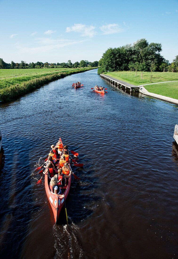 Canoeing, Ems-Jade-Kanal, Aurich, East Frisia, Lower Saxony, Germany