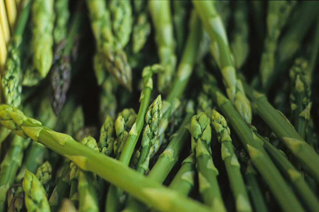 green asparagus, close-up