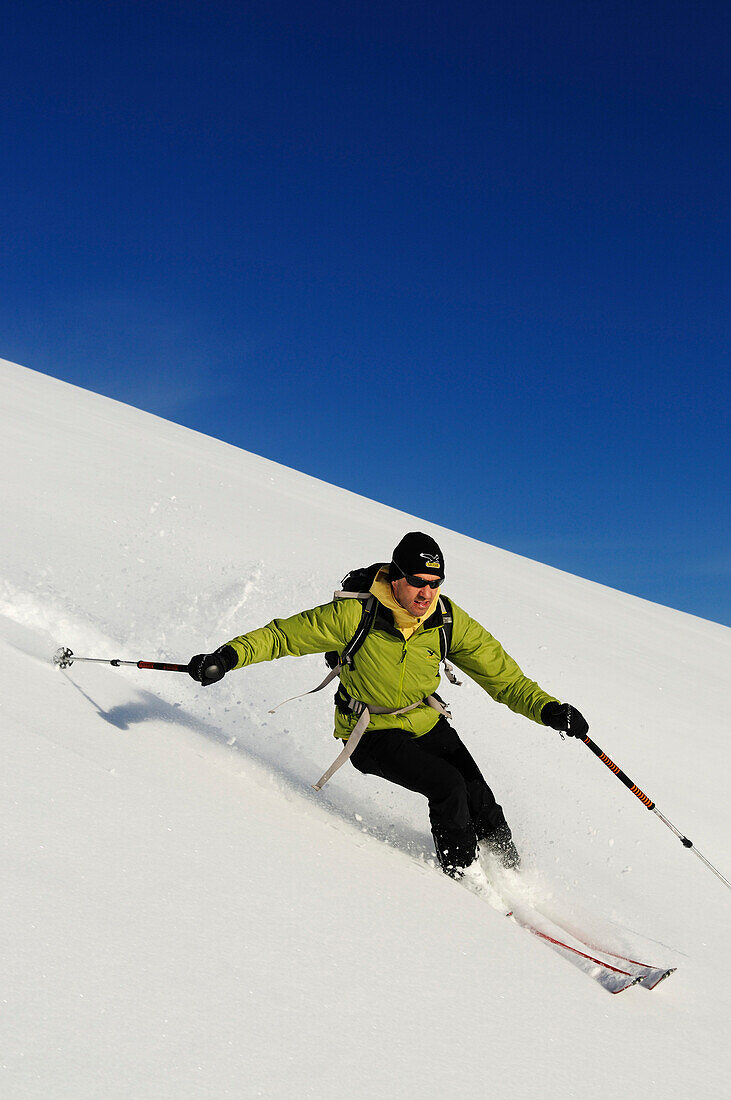 Skitour, Großer Jaufen,  Pragser Tal, Hochpustertal, Südtirol, Italien, model released