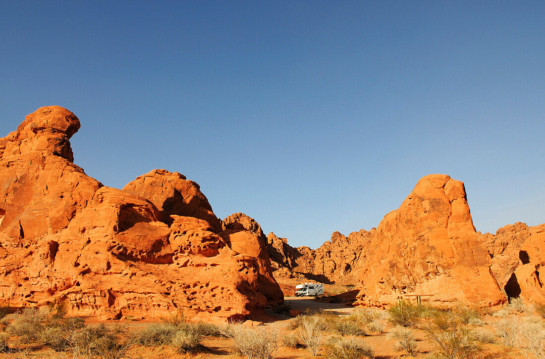 Camper, Seven Sisters-Felsen, Valley of Fire, Nevada, USA