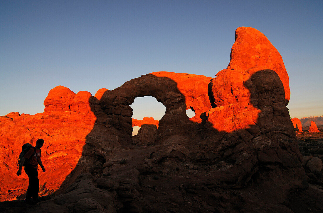 Hiker, Turret Arch, South Window, Arches National Park, Moab, Utah, USA