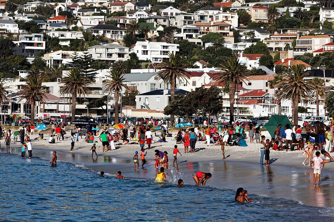 Camps Bay beach, Capetown, Western Cape, RSA, South Africa, Africa
