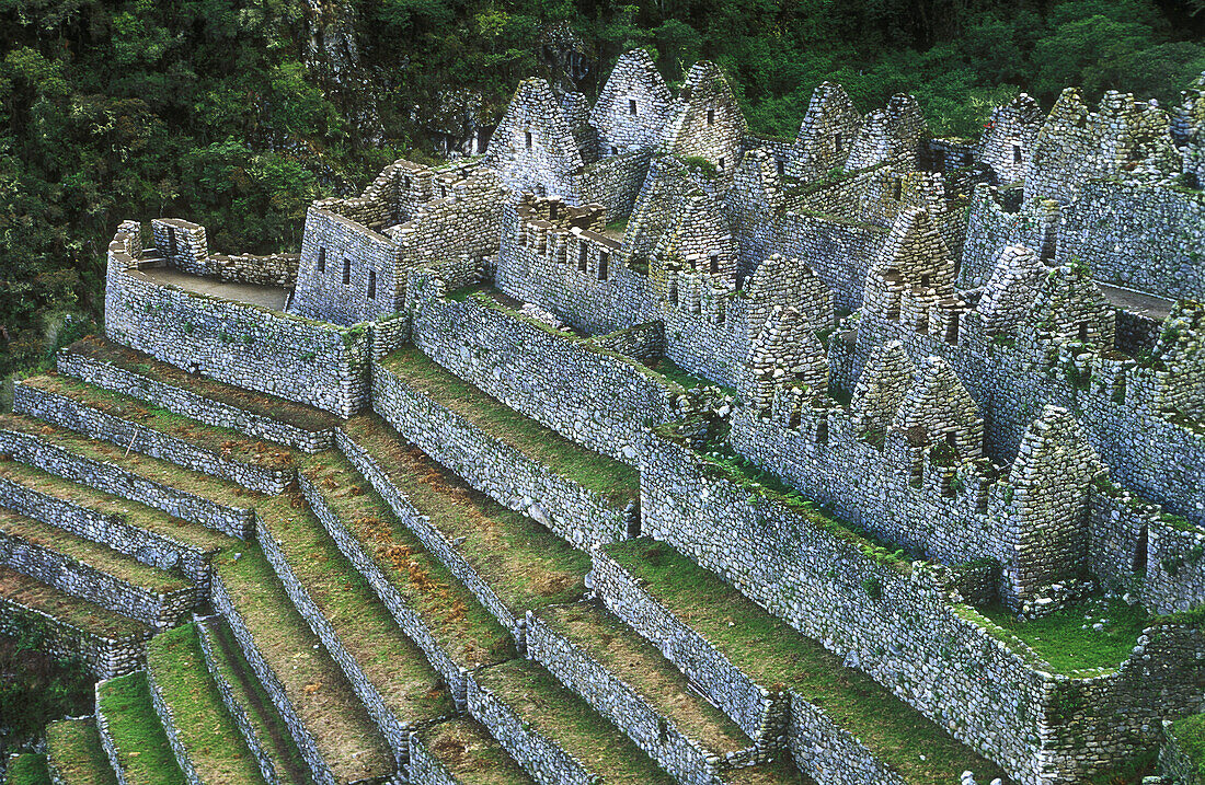 Huinay Huayna Inca ruin Inca Trail Peru