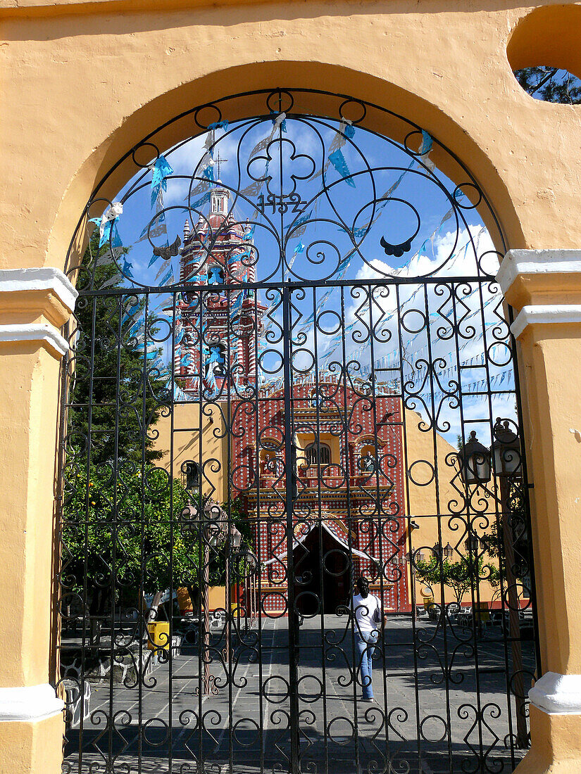 Templo de Santa Maria Tonantzintla. México.