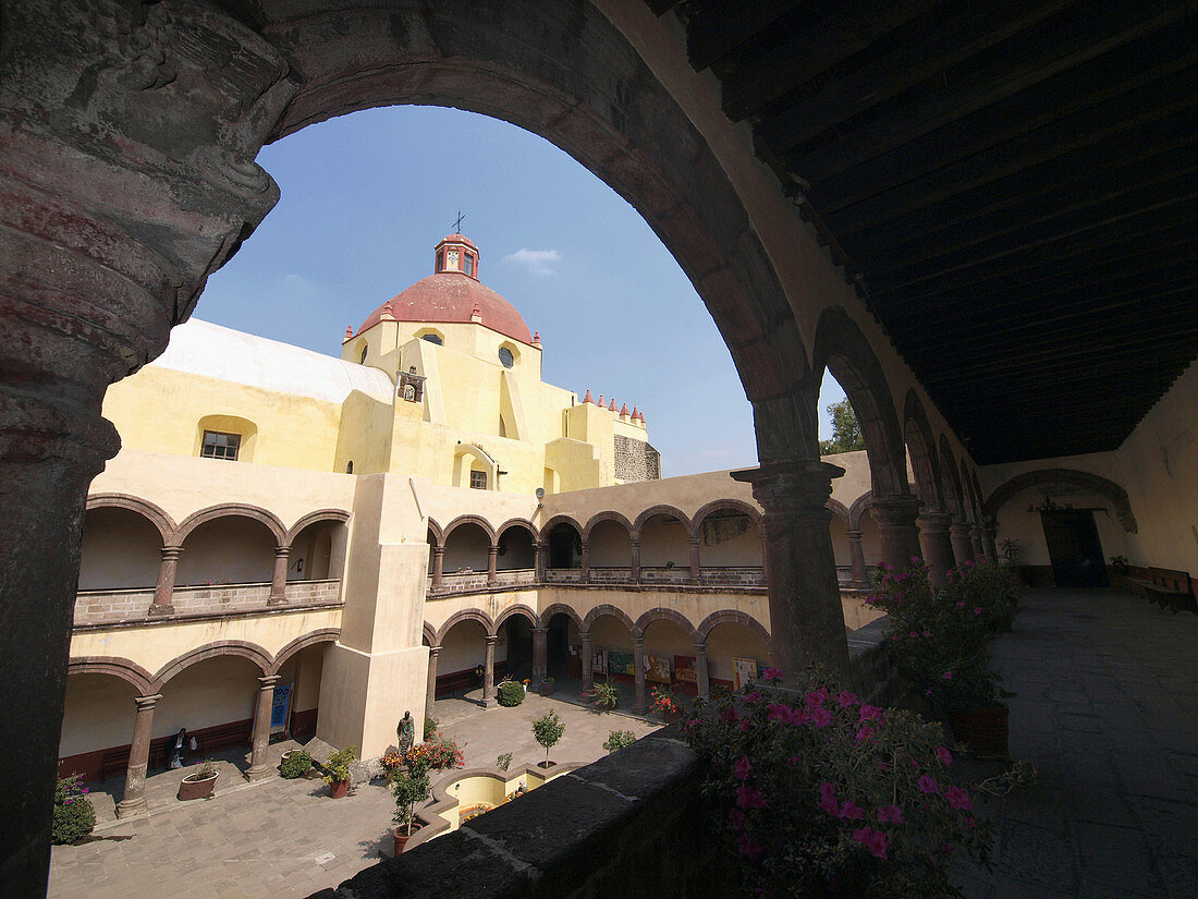 Convento de San Bernardino. Xochimilco. Ciudad de Mexico