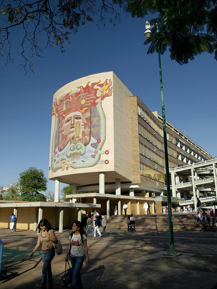 Medical School,  Universidad Nacional Autónoma de México,  Ciudad de Mexico