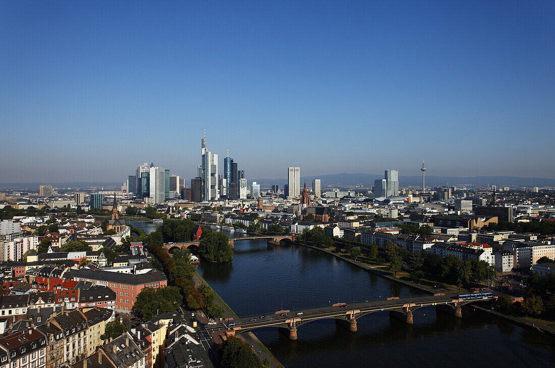 Stadtansicht mit Skyline, Frankfurt am Main, Hessen, Deutschland