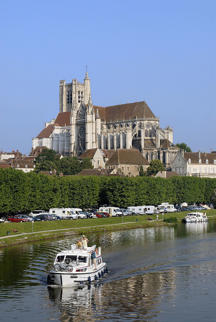 The Yonne river at Auxerre,  Yonne,  France