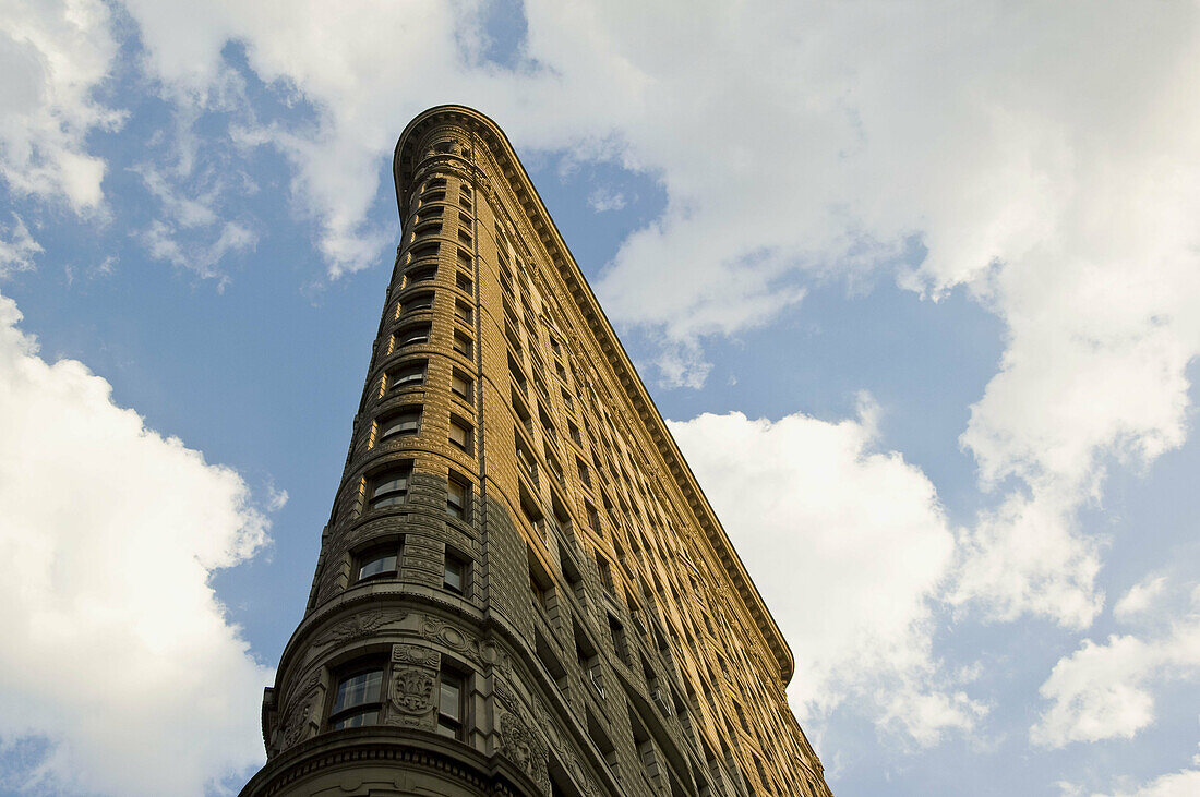 Flatiron building (1903) at Madison Square park,  Gramercy & Flatiron district,  Manhattan,  New York,  USA,  2008