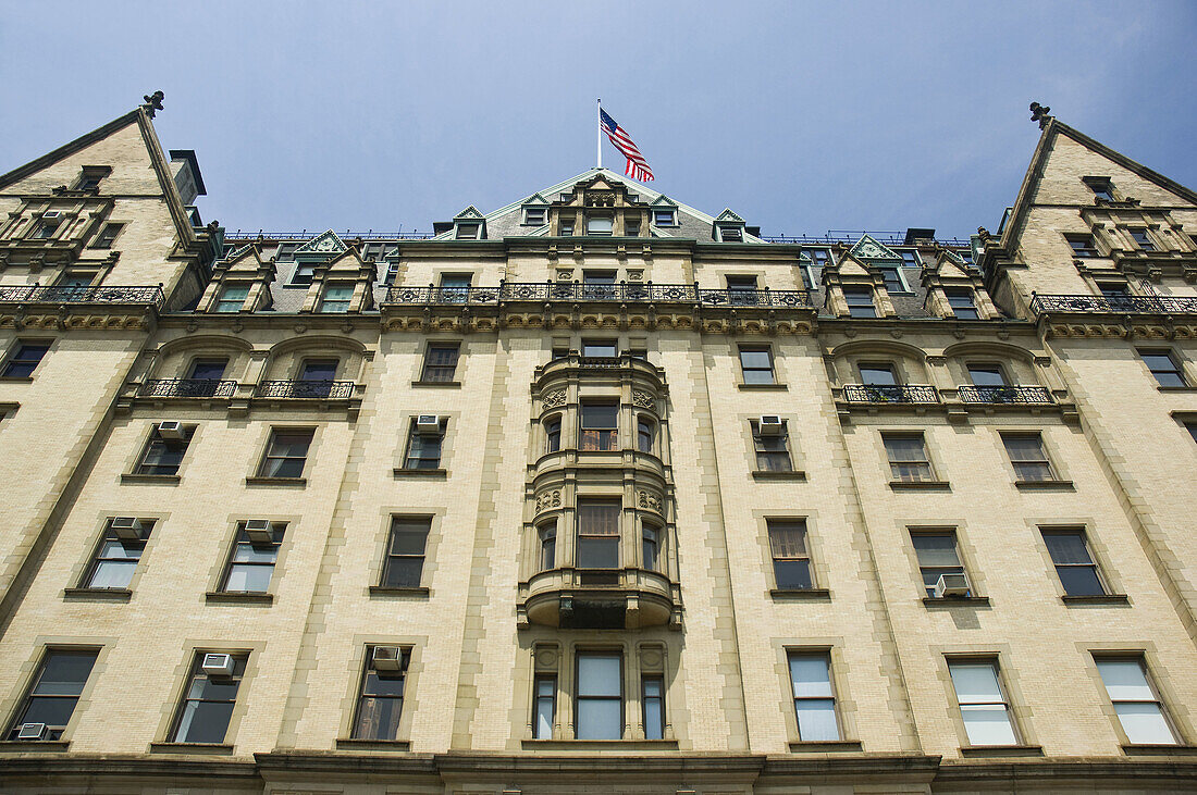 Dakota building former John Lennon home,  Central Park,  Manhattan,  New York,  USA,  2008