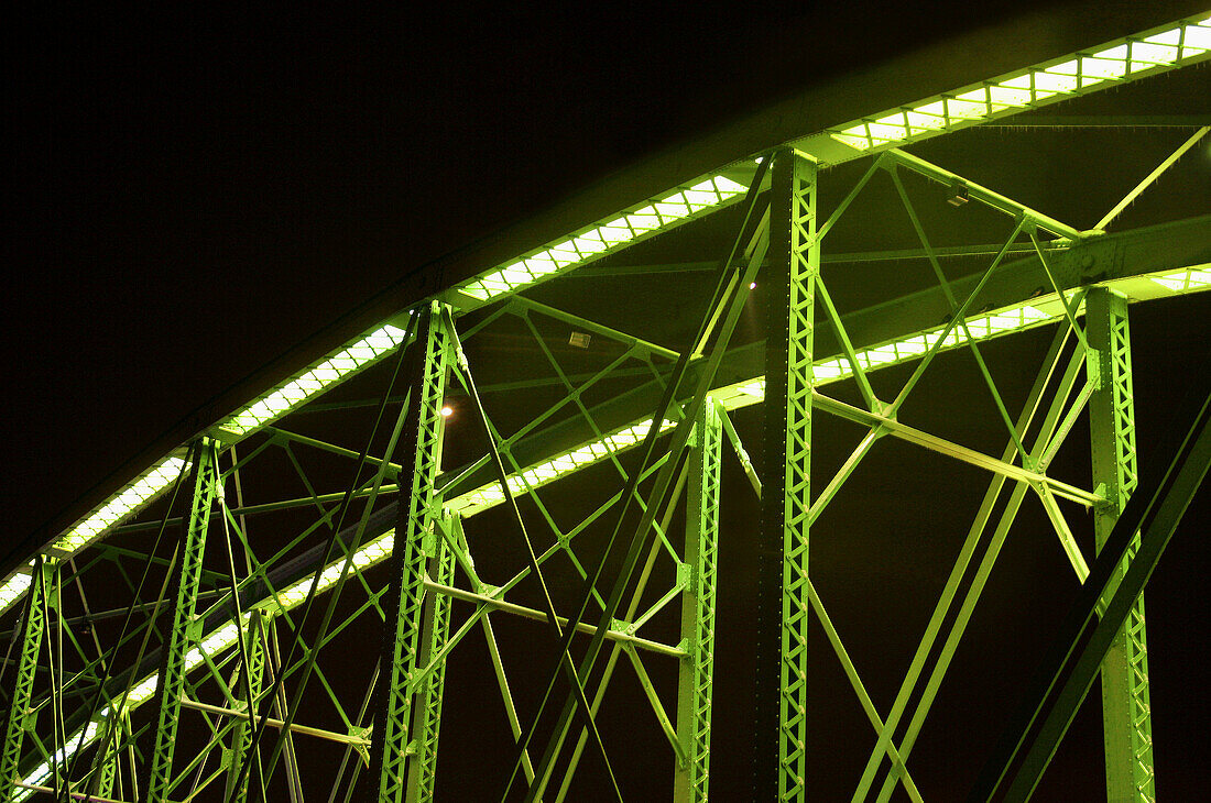 Bridge, Color, Colour, Green, Lighted, Metal, Metalic, Night, Nocturnal, Structure, M90-863206, agefotostock 