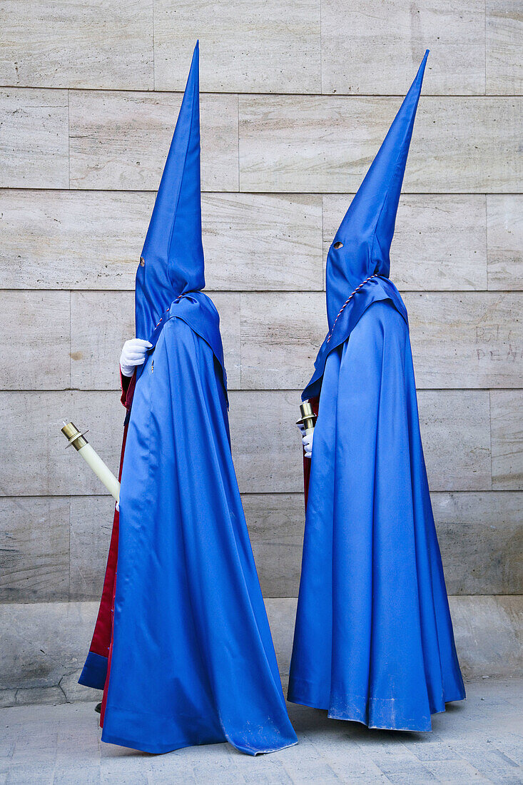 Nazarenos,  procession of ´Hermandad Agustina Nuestro Padre Jesús Despojado de sus Vestiduras´,  Easter,  Alicante,  Comunidad Valenciana,  Spain