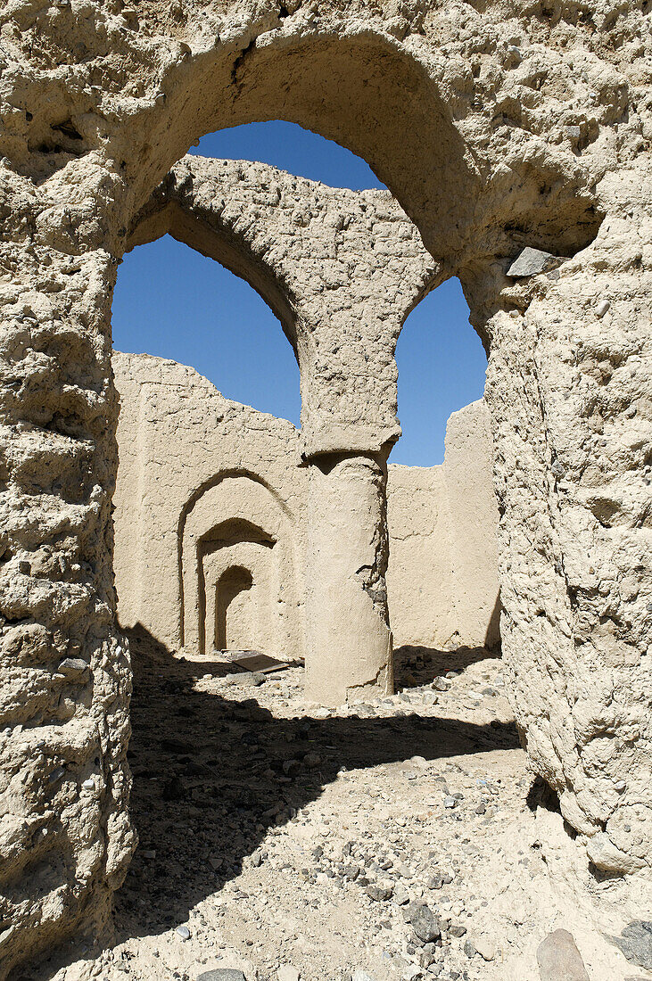 ruins of the historic adobe city of Tanuf,  Hajar al Gharbi Mountains,  Dhakiliya Region,  Sultanate of Oman,  Arabia,  Middle East
