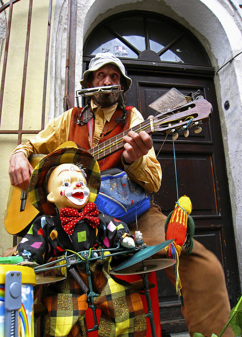 Street performer at Kazimierz,  Krakow,  Poland