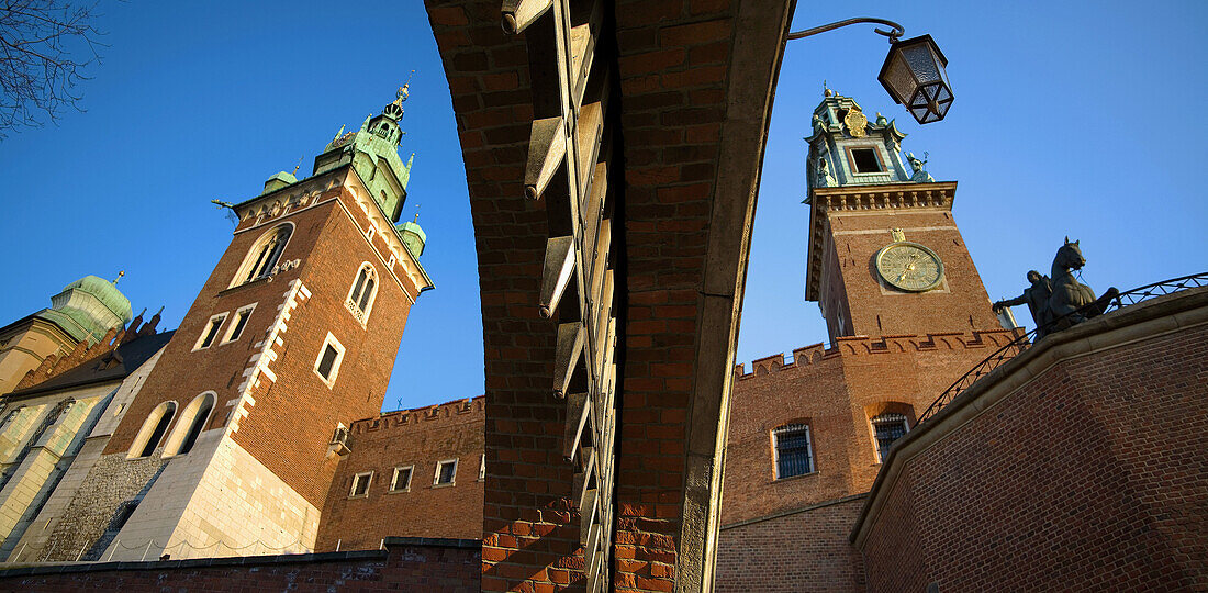 Poland,  Krakow,  Wawel,  east entrance by Coast of Arms Gate and fortifications