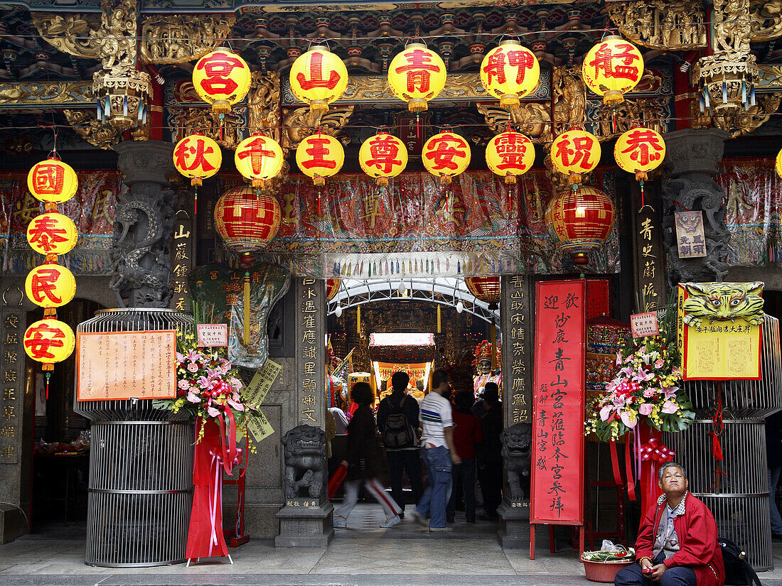 Taiwan,  Taipei,  Chingshan Temple