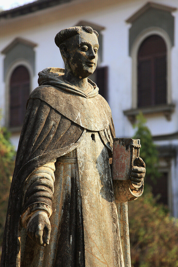 India,  Goa,  Old Goa,  statue of St Cajetan