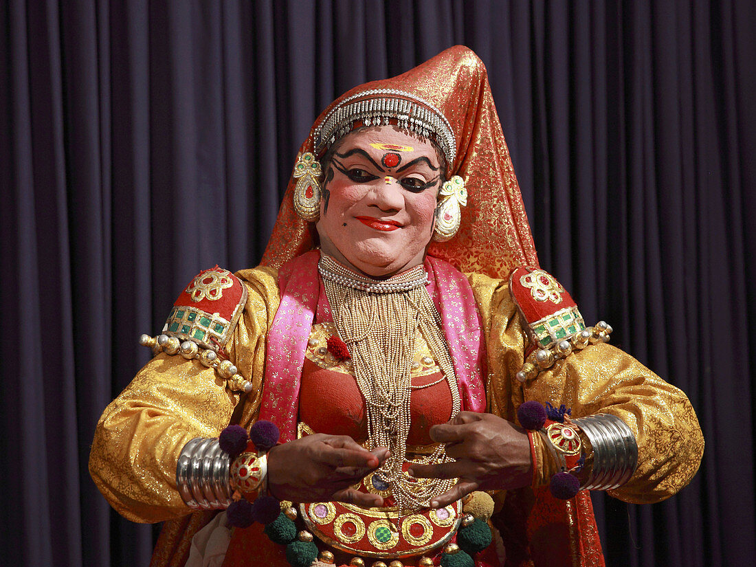 India,  Kerala,  Kochi,  Cochin,  kathakali theatre performance
