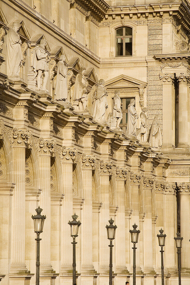 The Musee du Louvre,  France´s national art museum in Paris
