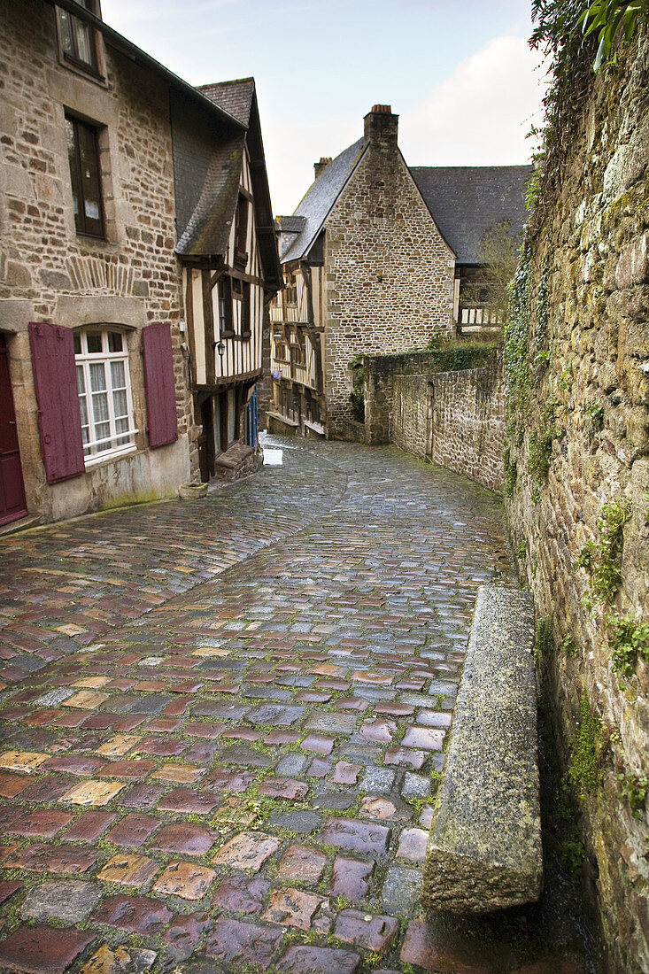 Rue du Jerzual,  Dinan. Côtes d´Armor,  Bretagne,  France