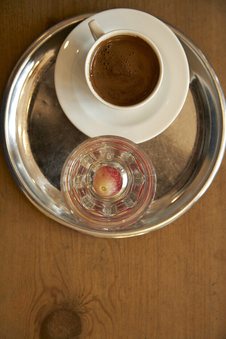 Espresso mit Wasser, The House Café, eingerichtet von Autoban, Istanbul, Türkei