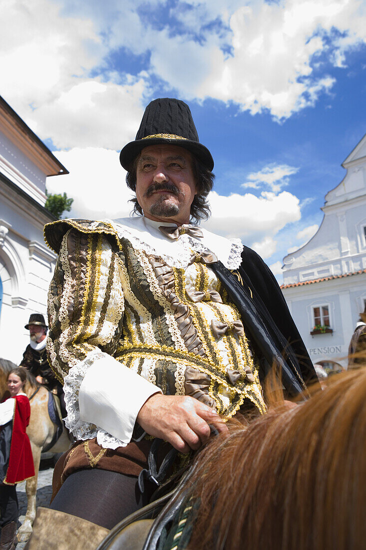 Impressionen beim mittelalterlichen Fest der fünfblättrigen Rose, Cesky Krumlov, Krummau an der Moldau, Südböhmen, Tschechien