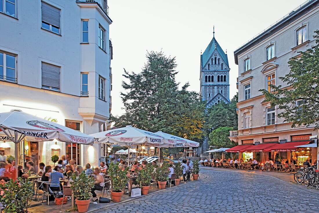 Sommer in der Stadt am St. Anna Platz, Lehel, München, Oberbayern, Bayern, Deutschland