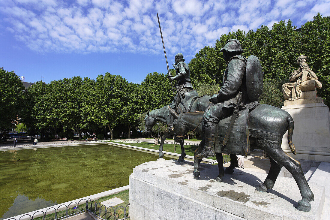 Don Quijote and Sancho Panza Skulpturen, Plaza de Espana, Madrid, Spanien