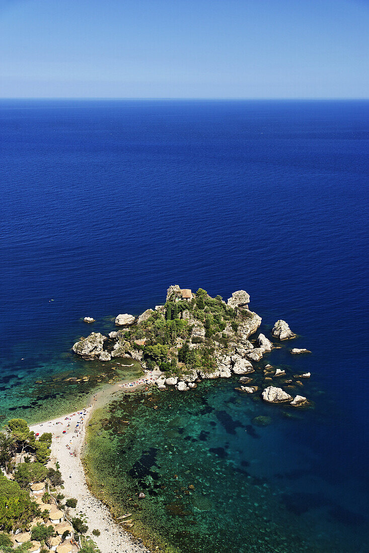 Blick auf die Isola Bella, Taormina, Sizilien, Italien