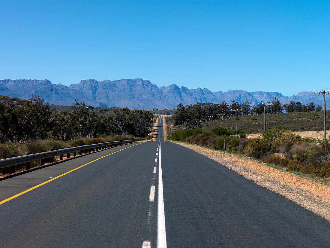 Country road to Clanwilliam, Cederberg, Western Cape, South Africa
