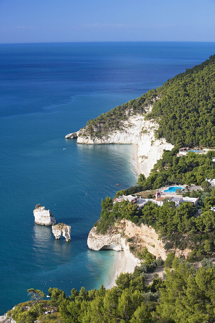 Strandresort in der Baia delle Zagare, Gargano, Apulien, Italien