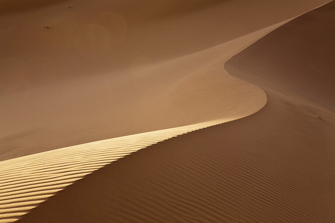 Sanddünen in der libysche Wüste, Sahara, Libyen, Nordafrika