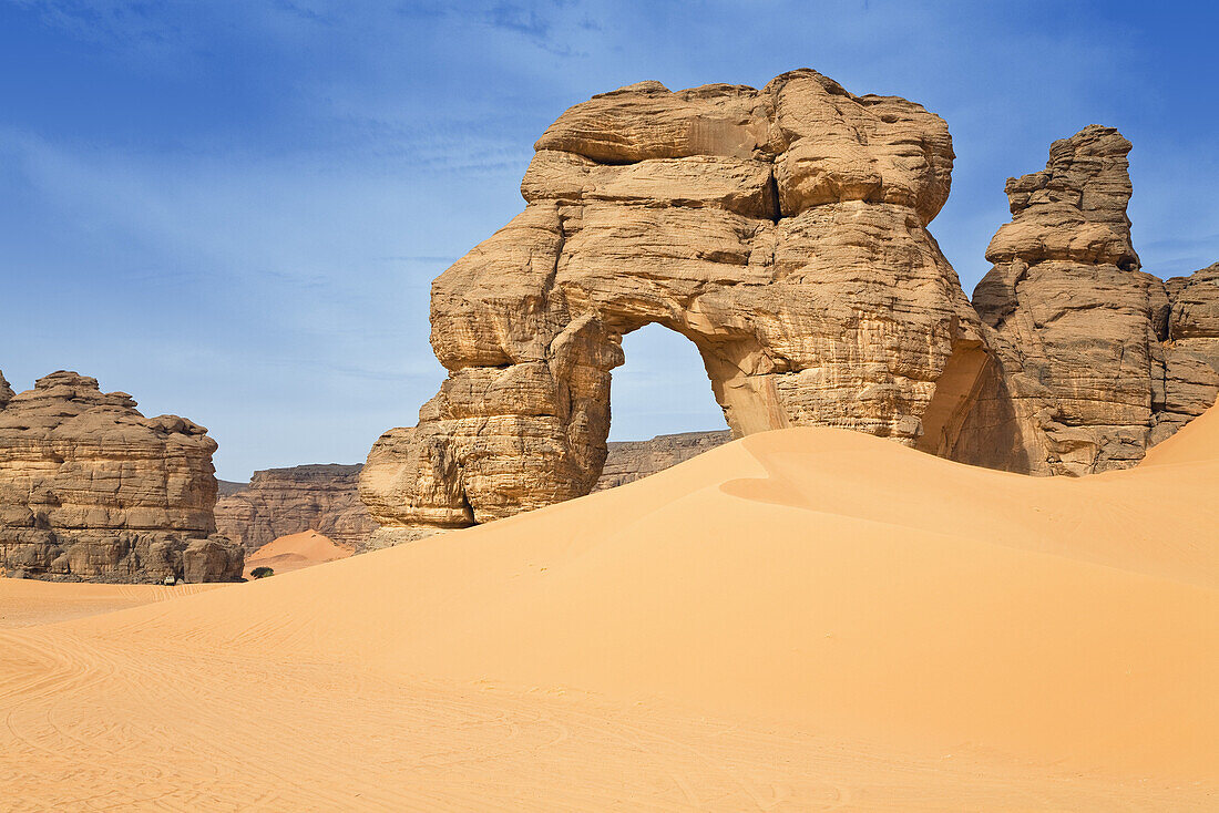 Rock Arch in Akakus mountains, Libya, Sahara, North Africa
