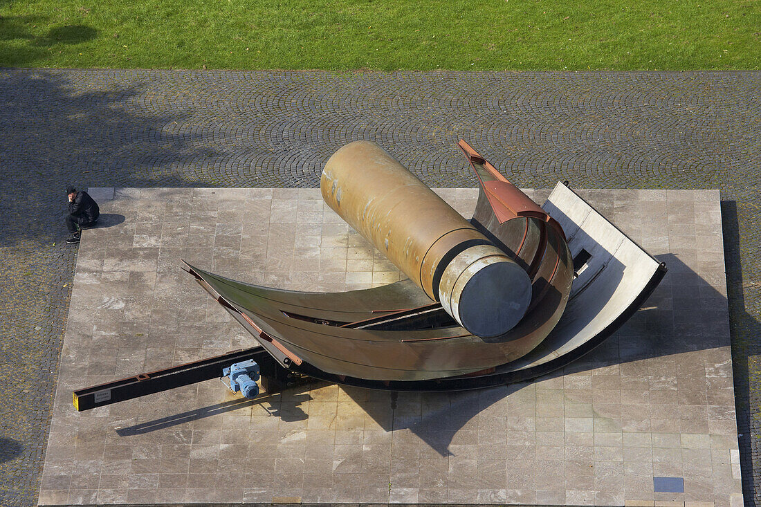 Sculpture in front of the Deutsches Bergbau-Museum (German Museum of Mining) Bochum over the Ruhrgebiet, North Rhine-Westphalia, Germany, Europe