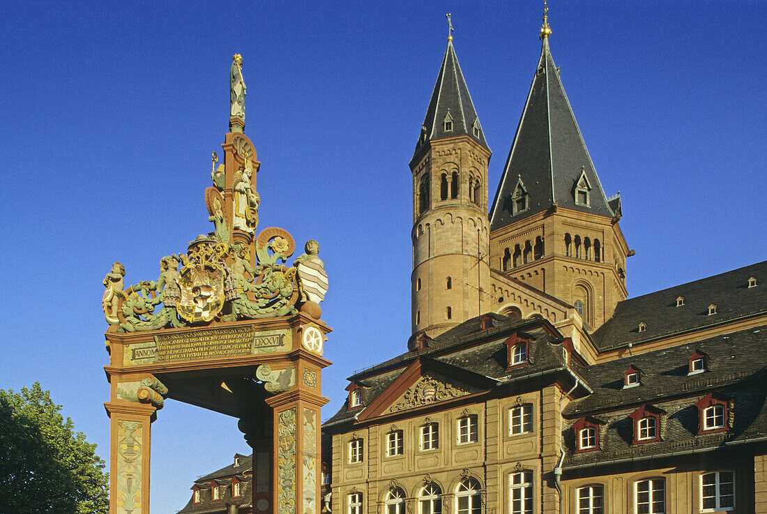 Marktbrunnen und Dom, Mainz, Rhein, Rheinland-Pfalz, Deutschland